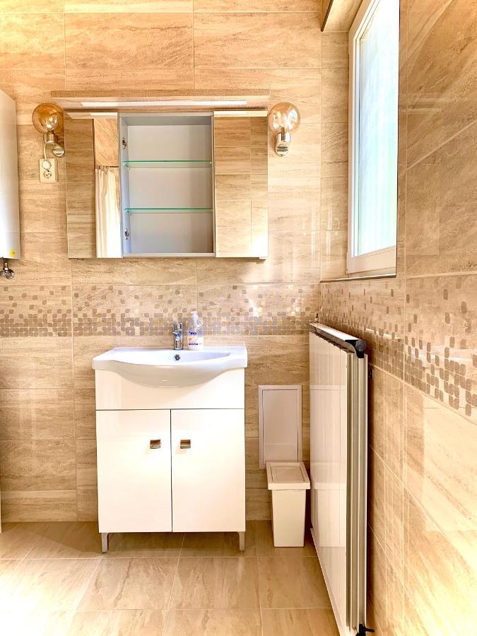 Balatonfoeldvar Centrum Apartmanok Bagian luar foto